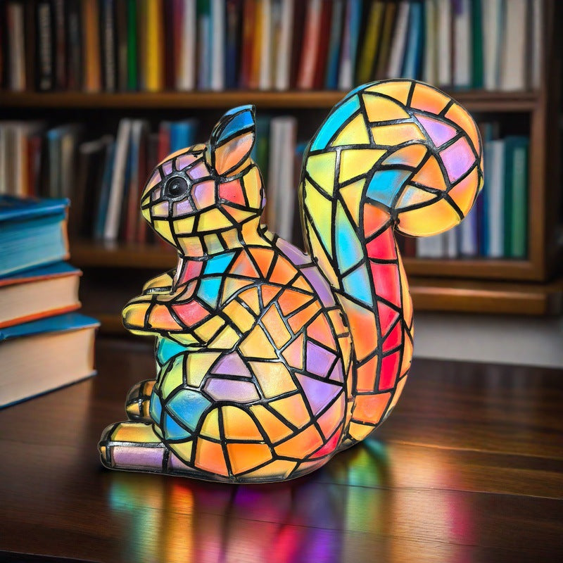 NINO | Magisk Squirrel Lamp in Colorful Glass