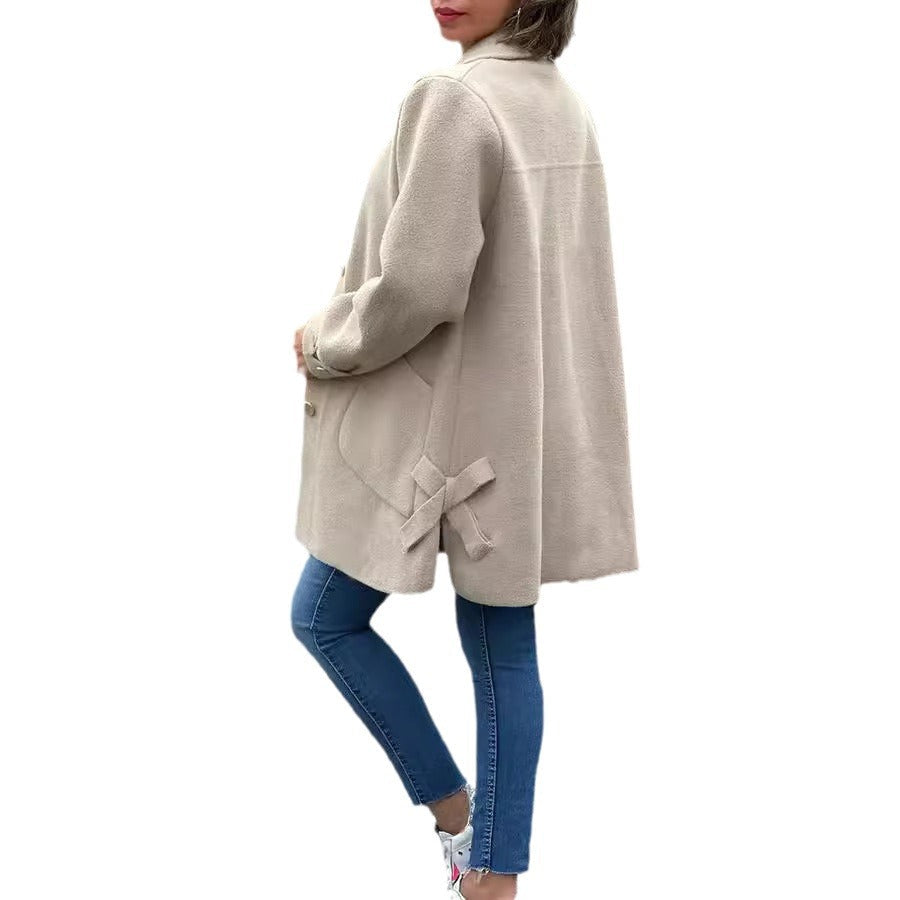 MOANA | Klasyczny oversize płaszcz z kokardkowymi detalami